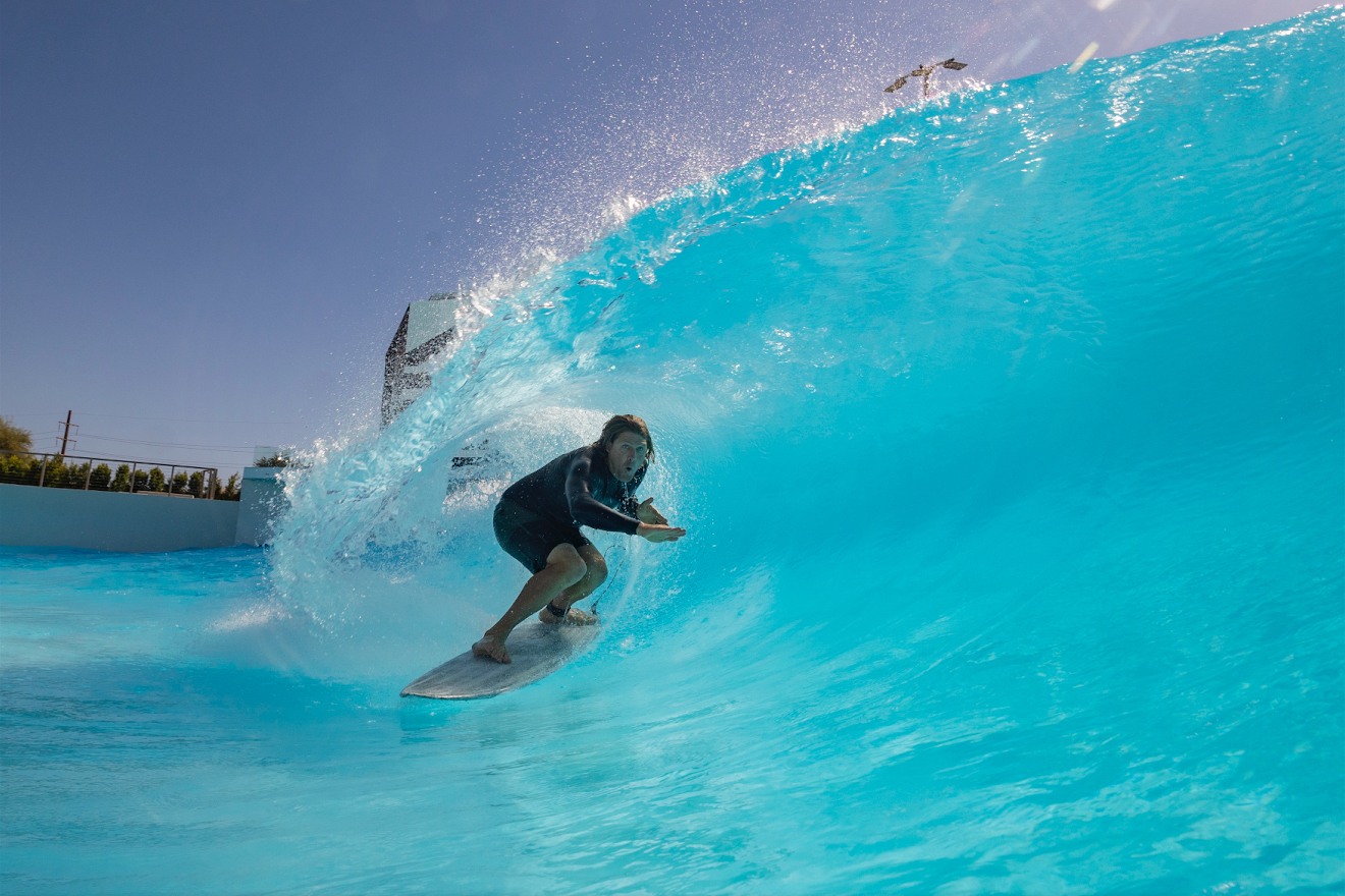 Consistent wave conditions in a surf lagoon